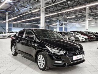 2017 Hyundai Solaris II, чёрный, 999000 рублей, вид 2