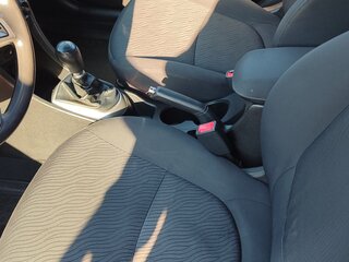 2014 Hyundai Solaris I, серебристый, 750000 рублей, вид 5