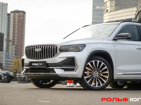 2025 Geely Monjaro (Xingyue L) I Рестайлинг (China Market), белый, 3668000 рублей - вид 18