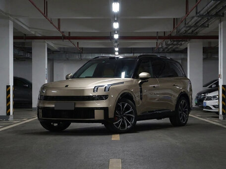 2026 Lynk & Co 900, золотистый, 7300000 рублей, вид 1