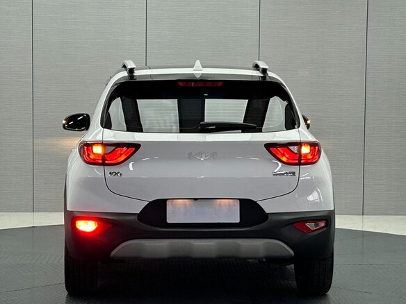 2022 Kia KX1, белый, 1235000 рублей - вид 5