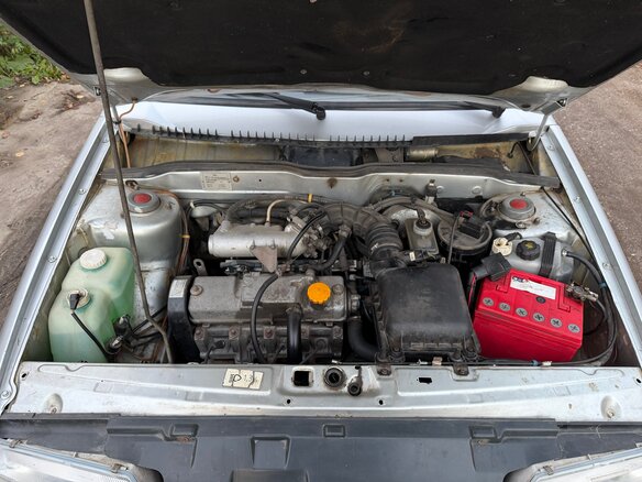 2006 Lada (ВАЗ) 2113, серебристый, 270000 рублей - вид 17