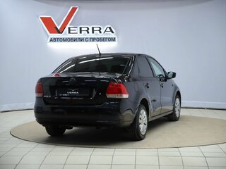 2014 Volkswagen Polo V, чёрный, 790000 рублей, вид 5