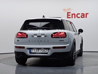 2022 Mini Clubman Cooper II Рестайлинг, белый, 2135000 рублей, вид 4