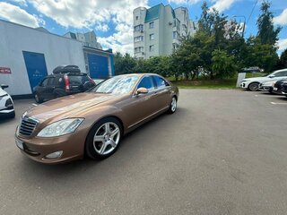 2008 Mercedes-Benz S-Класс 550 V (W221), коричневый, 1850000 рублей, вид 1