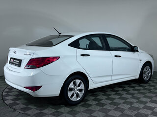 2015 Hyundai Solaris I Рестайлинг, белый, 950000 рублей, вид 5