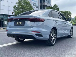 2023 Geely Emgrand II, серый, 1305000 рублей, вид 4