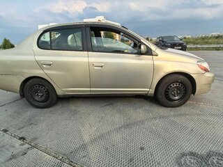 2000 Toyota Platz, золотистый, 300000 рублей, вид 4