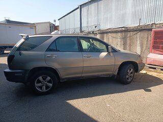 2000 Lexus RX 300 I, золотистый, 530000 рублей, вид 3