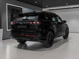 2026 Volkswagen Tiguan L Pro III (China Market), чёрный, 4990000 рублей, вид 5