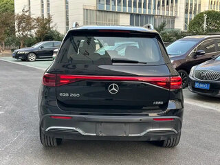2025 Mercedes-Benz EQB 260 I Рестайлинг, чёрный, 4650000 рублей, вид 5