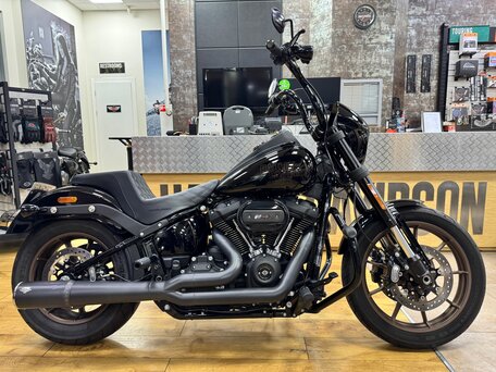 2020 Harley-Davidson Low Rider, чёрный, 1990000 рублей, вид 1