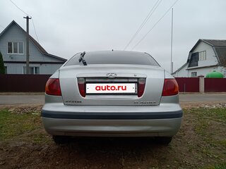 2001 Hyundai Elantra III (XD), серебристый, 338000 рублей, вид 3