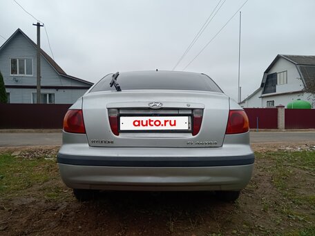 2001 Hyundai Elantra III (XD), серебристый, 338000 рублей, вид 3