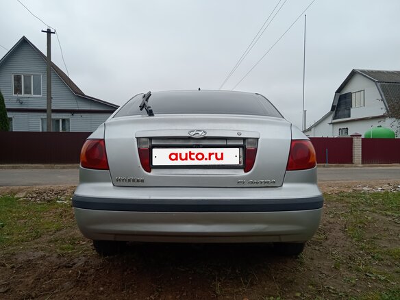2001 Hyundai Elantra III (XD), серебристый, 338000 рублей - вид 2
