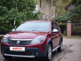 2012 Renault Sandero I, красный, 565000 рублей, вид 2