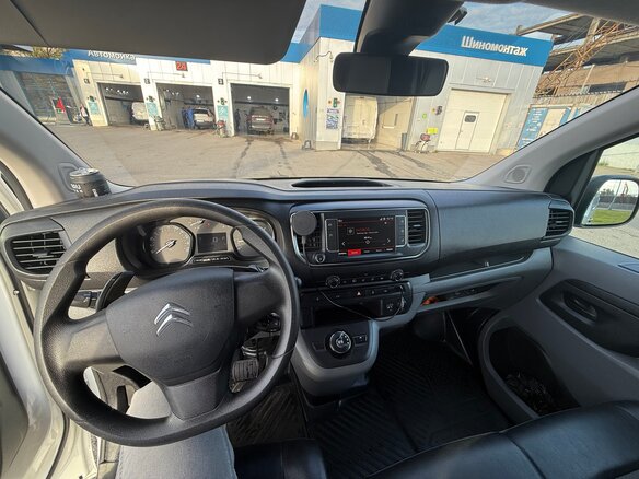 2018 Citroen Jumpy III, белый - вид 9