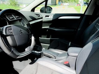 2017 Citroen C4 II Рестайлинг, чёрный, 1150000 рублей, вид 5
