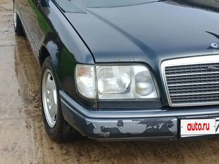 1995 Mercedes-Benz E-Класс 200 I (W124), серый, 390000 рублей, вид 4