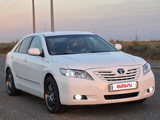2006 Toyota Camry VI (XV40), белый, 1400000 рублей, вид 4