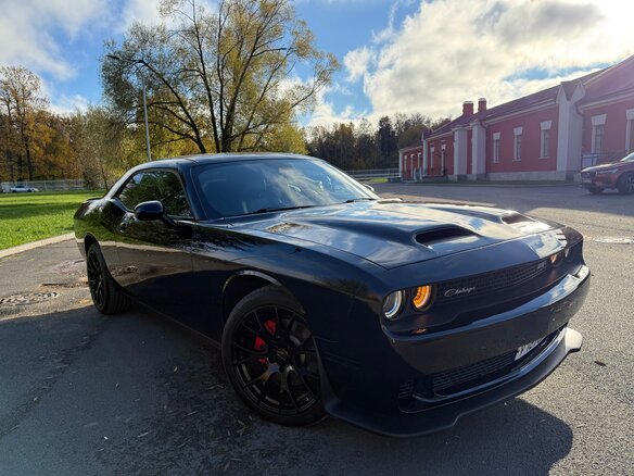 2017 Dodge Challenger R__T III Рестайлинг 2, чёрный, 4300000 рублей - вид 1