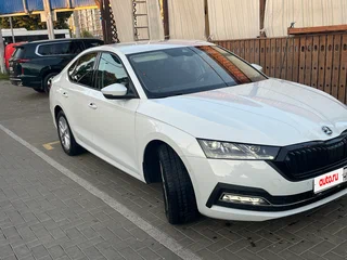 2025 Skoda Octavia IV (A8), белый, 4150000 рублей, вид 2