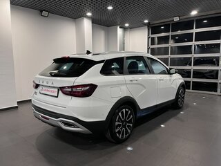 2025 Lada (ВАЗ) Vesta SW Cross I Рестайлинг (NG), белый, 2050000 рублей, вид 3