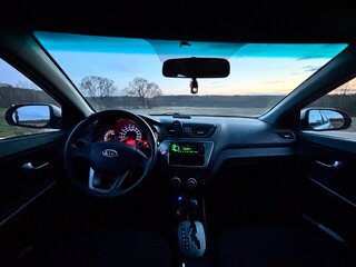2012 Kia Rio III, серый, 600000 рублей, вид 4