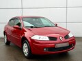 2008 Renault Megane II Рестайлинг, красный - вид 2