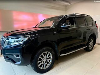 2019 Toyota Land Cruiser Prado 150 Series Рестайлинг 2, чёрный, 5693000 рублей, вид 2
