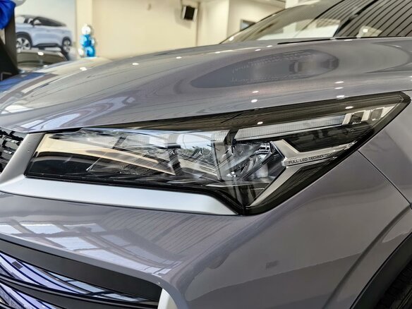 2026 Geely Coolray I Рестайлинг 2, фиолетовый, 2964990 рублей - вид 5