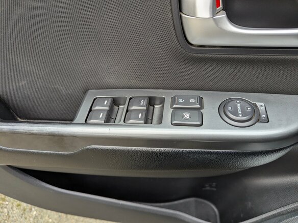 2014 Kia Rio 5-speed III, белый, 699000 рублей - вид 24