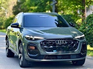 2026 Audi Q5 40 TFSI III (GU), зелёный, 5490032 рублей, вид 1