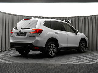 2019 Subaru Forester V, белый, 2280000 рублей, вид 5