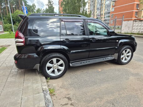 2008 Toyota Land Cruiser Prado 5-speed 120 Series Рестайлинг, чёрный, 2500000 рублей, вид 2