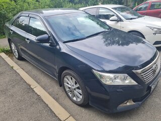 2013 Toyota Camry VII (XV50), чёрный, 1400000 рублей, вид 1