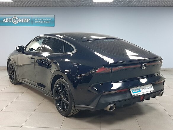 2024 Changan UNI-V I, чёрный, 2350000 рублей - вид 6