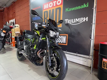 2020 Kawasaki Z 650, чёрный, 780000 рублей, вид 1
