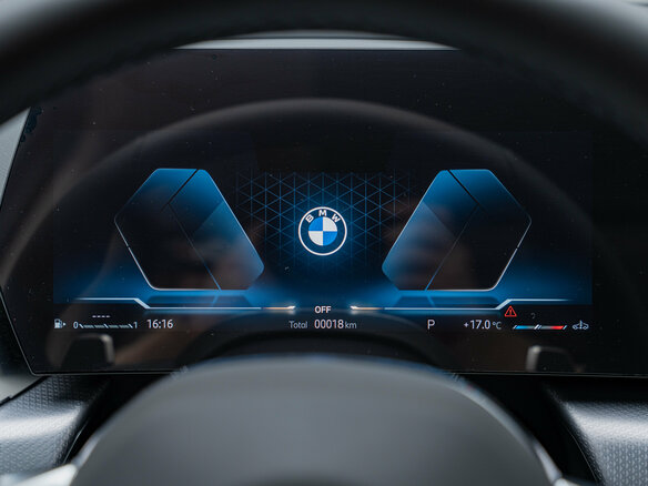 2026 BMW X1 Long 25Li xDrive III (U11/U12), чёрный, 5800000 рублей - вид 32