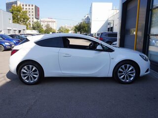 2012 Opel Astra GTC J Рестайлинг, белый, 810000 рублей, вид 4