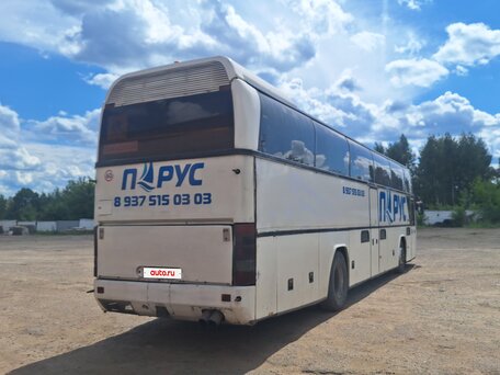 2001 Neoplan Cityliner, белый, 2000000 рублей, вид 2