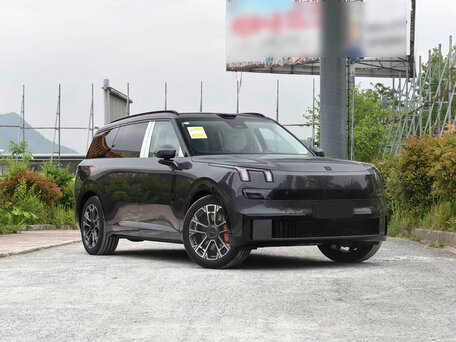 2026 Lynk & Co 900, серый, 7300000 рублей, вид 1