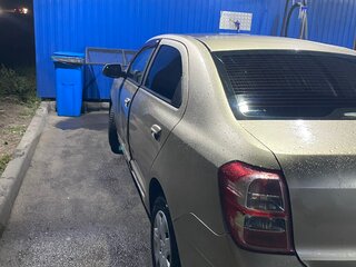 2013 Chevrolet Cobalt II, жёлтый, 380000 рублей, вид 3