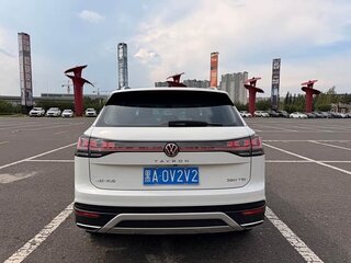 2023 Volkswagen Tayron I Рестайлинг, белый, 2200000 рублей, вид 5