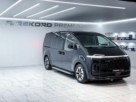 2022 Hyundai Staria I, чёрный, 5300000 рублей, вид 5