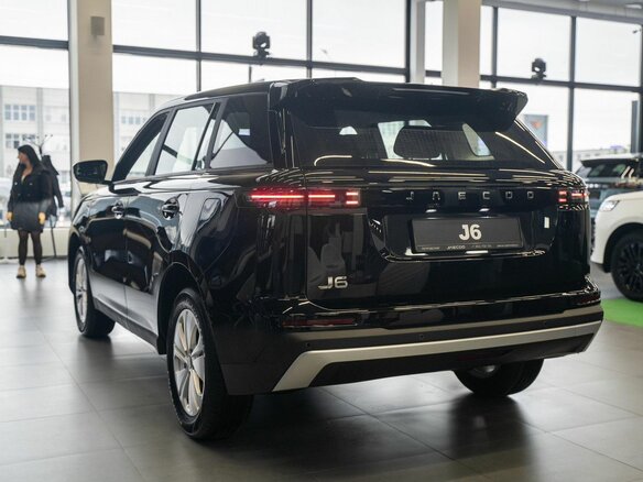 2026 Jaecoo J6, чёрный, 2330000 рублей - вид 9