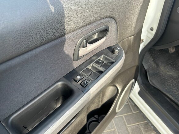 2014 Suzuki Grand Vitara II Рестайлинг 2, белый, 1350000 рублей - вид 15