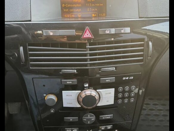 2007 Opel Astra H Рестайлинг, зелёный, 260000 рублей - вид 19