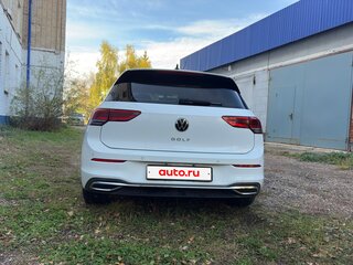 2020 Volkswagen Golf VIII, белый, 2200000 рублей, вид 4
