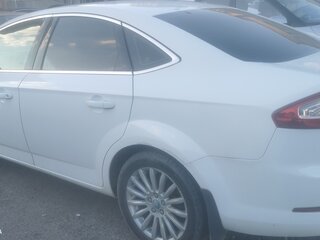 2013 Ford Mondeo IV Рестайлинг, белый, 725000 рублей, вид 5